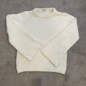 Solution off white sweater